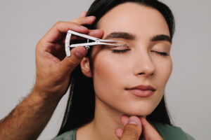 É perigosa cirurgia de pálpebras?